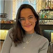 Profesora de apoyo escolar online o presencial, especializada en inglés, francés y lengua castellana